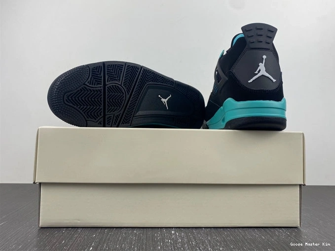 4 Jordan BQ7669- SoftTouch Retro 3898 1025